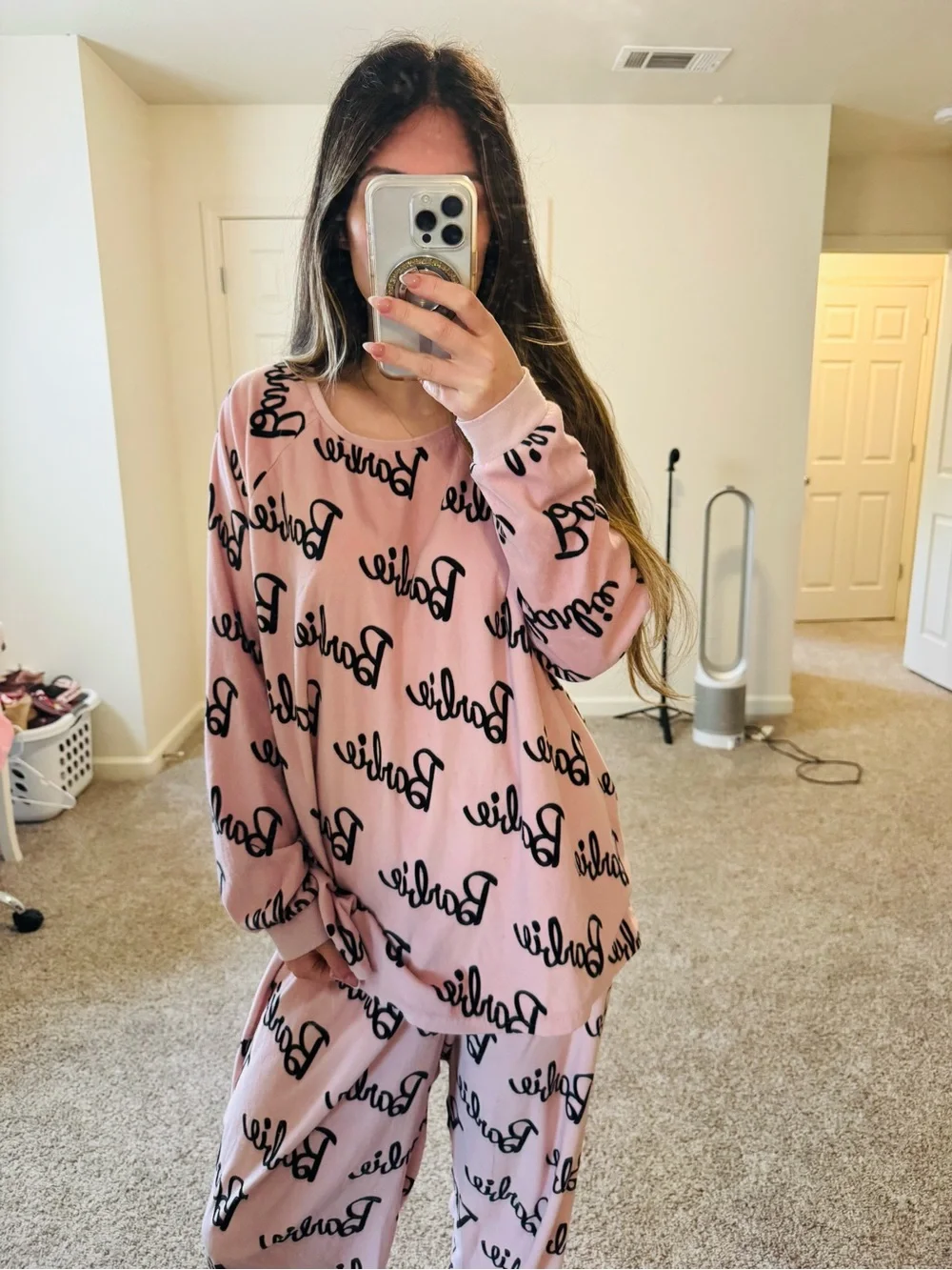Primark Barbie Pink Velour Lounge Pajama Set Size Large